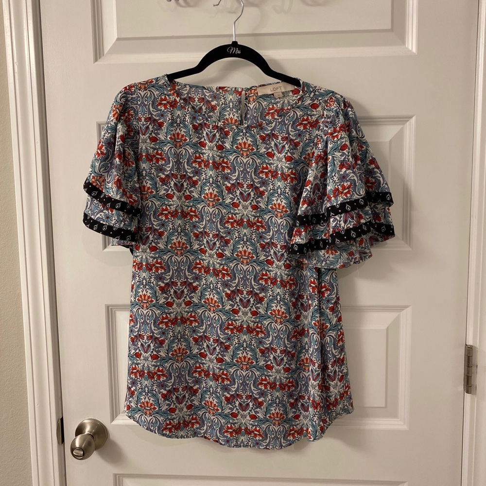 Loft Size L Blouse